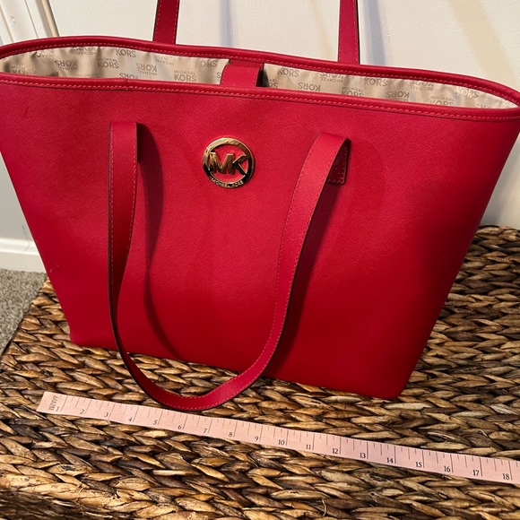 MICHAEL KORS Jet Set Travel Tote - Red Saffiano Leather - With Shopper ❤️ - Picture 7 of 15